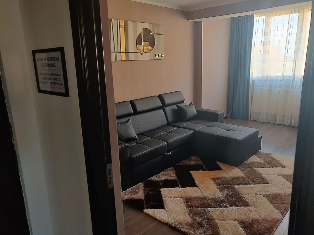 Home Apartament Braşov Buitenkant foto